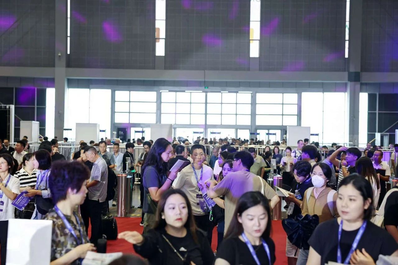 参展资讯：2026上海家具展暨户外休闲家具展（举办准确时间）